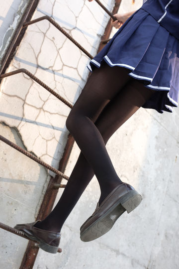 森萝财团写真-[X-043]天台黑丝水手服